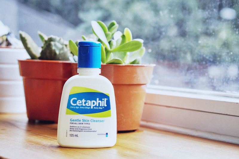 Sữa rửa mặt Cetaphil Gentle Skin