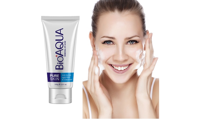 Sữa rửa mặt Bioaqua Pure Skin Anti Acne Cleanser làm sạch da hiệu quả