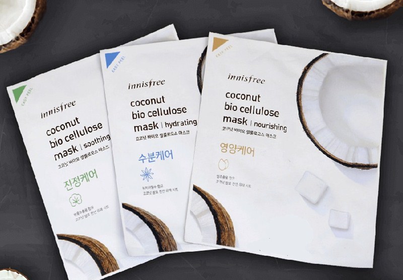 Mặt nạ giấy Innisfree Coconut Bio Cellulose Mask với thiết kế rất ấn tượng